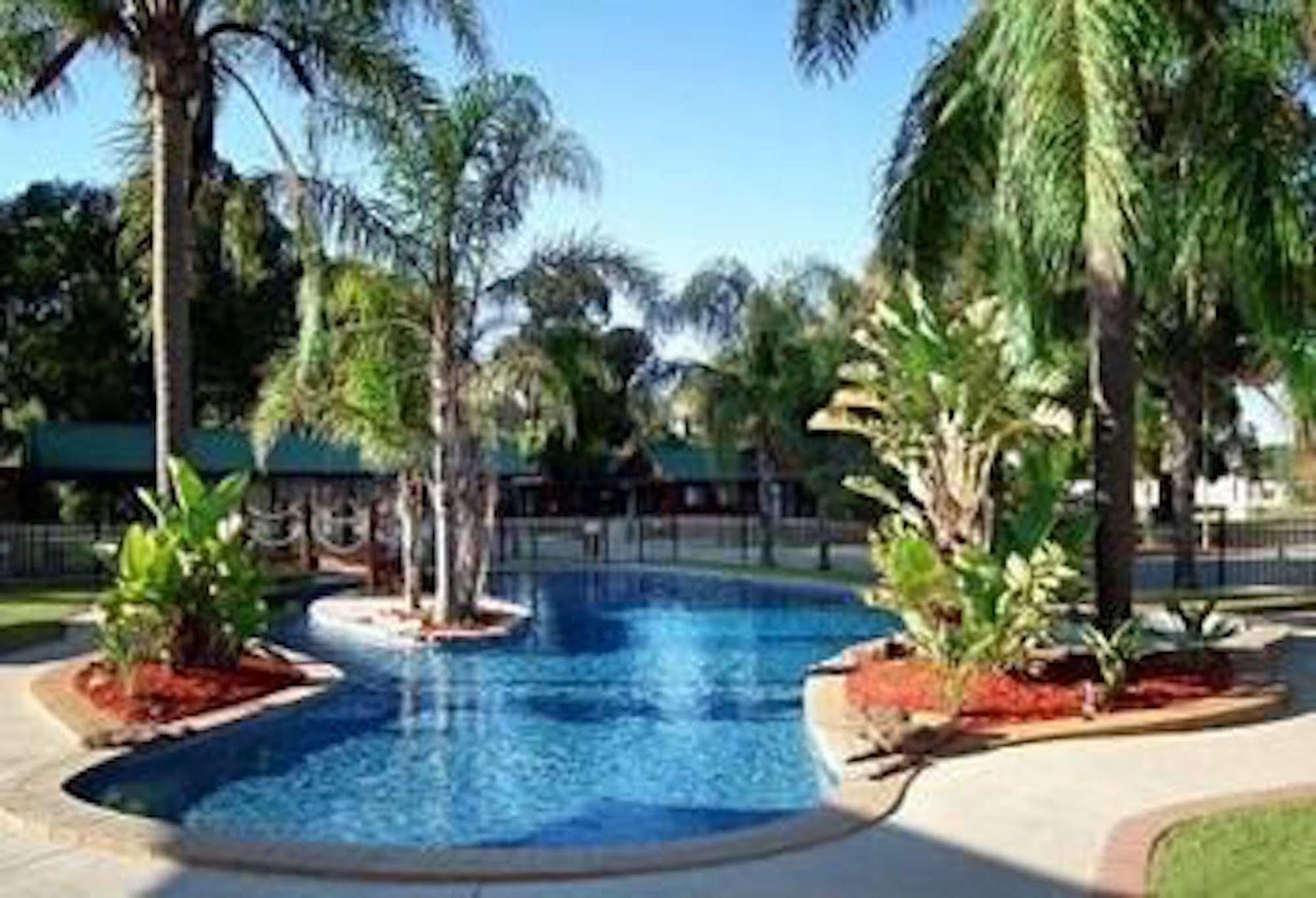 Cobram Barooga Golf Resort Экстерьер фото