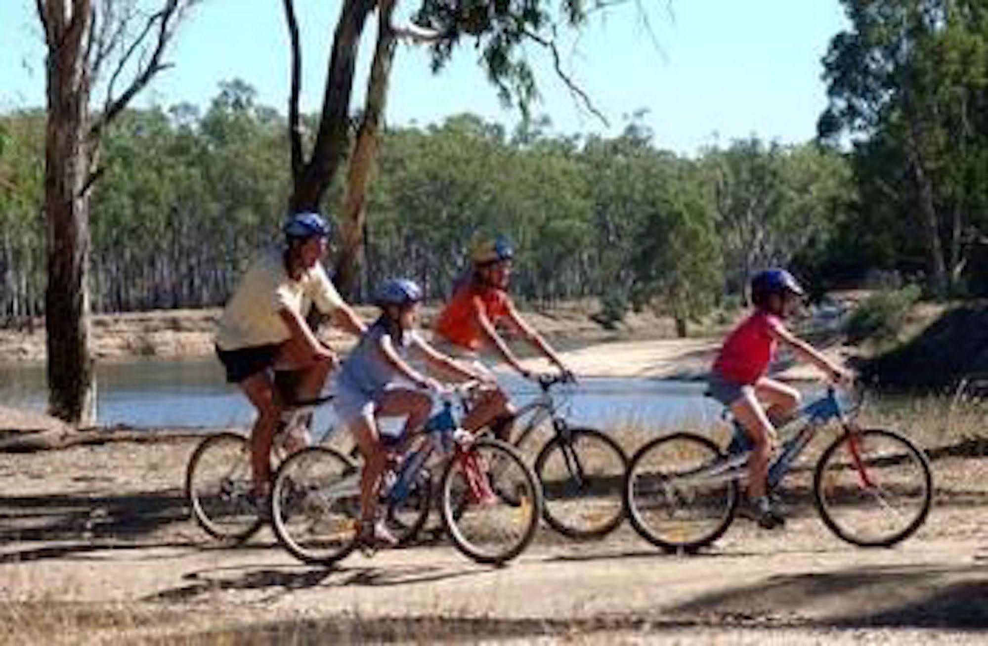 Cobram Barooga Golf Resort Экстерьер фото