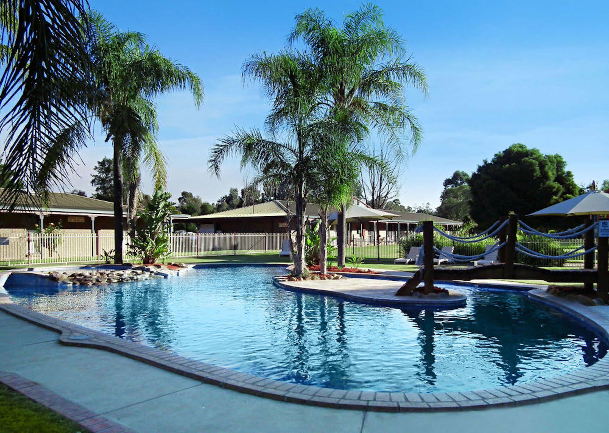 Cobram Barooga Golf Resort Экстерьер фото